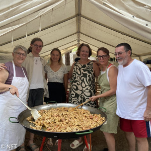 Küchenteam mit Helfern